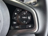 【ホンダセンシング】衝突を予測してブレーキをかけたり、前のクルマにちょうどいい距離でついていったりできる多彩な安心・快適機能を搭載した先進の安全運転支援システム。