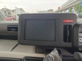 オーディオレス仕様車ですので、お客様好みのナビゲーションやオーディオが装着可能です。