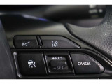 車線逸脱をブザーやディスプレイ等でお知らせするレーンディパーチャーアラート!