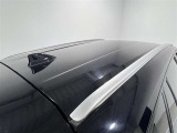 ルーフレール付きでキャリアを取り付けることが出来ます