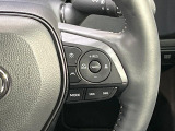 【レーダークルーズコントロール】高速道路での長距離走行が楽に!!自動で速度を保つクルーズコントロールが、衝突軽減システムと連携し、前方の車両を感知して車間を保つように速度調節してくれます!!