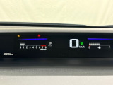 視認性の高いメーター回り。いろいろな情報も表示されます。