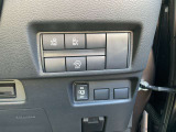 便利な両側オートスライドドアが装備されています 運転席からの操作も出来ますよ^^