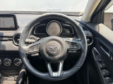 安全・快適な走りは理想のドライビングポジションから。正しい姿勢で意のままに操り、運転を楽しむことができます。