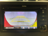 リアカメラ付で、後方をナビ画面で確認。車庫入れも安心です。もちろん、バックギアと連動しています。