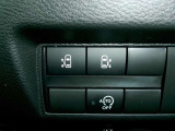 両側電動スライドドア装備です。運転席からボタン操作で開閉できます