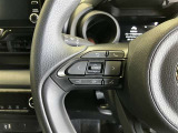 左側で音量調整やメーター内インフォメーションディスプレイ操作などが可能!
