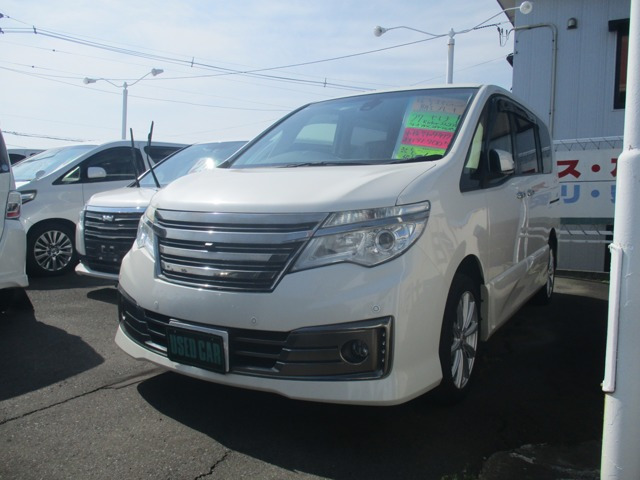 セレナ 2.0 ライダー アドバンスドセーフティパッケージ 4WD