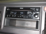 純正1DINCDチューナー(CX-174C)はCDプレーヤー・AM/FMチューナー付です。お好みの音楽を聞きながらのドライブは楽しさ倍増ですね!