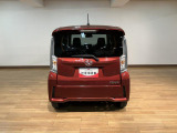 全車両を第三者機関に鑑定を依頼し、鑑定証明書も発行した認定中古車です。