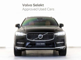 北欧の感性が息づくSUVの真価を追求した、ダイナミック・スウェディッシュSUV。ボルボXC60は、よりスマートにその輝きを増して進化しました。