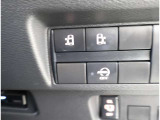 各種スイッチです