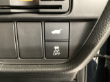 滑りやすい道路でも、安定してカーブを曲がることができるVSA装置搭載!