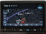 純正8インチHondaCONNECTナビ(VXM-245ZFEi)&バックカメラが装備されているので、普段の使い勝手もロングドライブも快適です。
