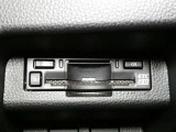 高速道路を賢く使うETC2.0装備です。高速道路とクルマが情報を連携して渋滞の迂回ルートや災害時の適切な誘導をしてくれたりします。