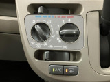 ダイハツ認定中古車のこの1台は もしもの時も安心できる保証もしっかり付いて 納車前には法定12ヶ月点検