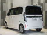 色々なお店で販売しているHonda車ですが、アフターサービスも全てお任せ頂けるのは「HondaCars正規販売店」だけ!ご納車後もお住まいの地域の販売店にて アフターサービスをお任せいただけます。