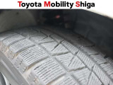 タイヤはスタッドレスタイヤが装着されています。