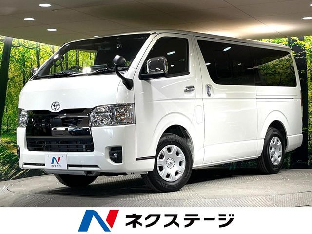 トヨタ ハイエースバン 