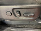 【パワーシート】スイッチ一つで簡単にシートの微調整が可能!電動だから力もいりません!快適なシートポジションにセットして、快適なドライブをお楽しみください。