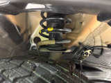 お車を安心してお乗りいただく為には、足回りの定期点検が欠かせません。サービスサポート(有償保証)では無料点検もご提供しており、安心のカーライフをお過ごしいただけるサポート体制が整っています。