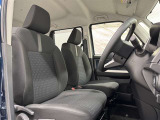 見通しのよいすっきりとした視界で、誰でも運転しやすいです。運転のしやすさは疲れにくさにも繋がりますよ♪