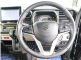 入庫時・販売時・納車前に、弊社基準の68項目に及ぶ点検整備を実施しております。