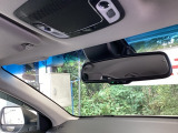 Hondaセンシング搭載!ミリ波レーダーと単眼カメラで、クルマの前方の状況を認識。ブレーキやステアリングの制御技術と協調し、安心・快適な運転や事故回避を支援する先進のシステムです!