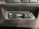 いまや快適なカーライフに欠かせないETCが付いています。