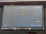 【 カロッツェリア製ナビ・ AVIC-RL710 】Bluetooth接続に対応しています。その他、TVやAM/FMラジオの視聴・CDやDVD再生・USB接続などが可能です。