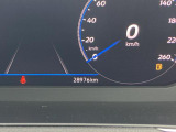 弊社新車拠点からの下取り入庫ワンオーナー車です。弊社整備工場にて車検整備を行ったうえで認定中古車保証を付帯しご納車いたしますのでご安心ください。
