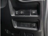 左側電動のスライドドアで楽々スムース!運転席からも開閉の操作もできます♪キーのスイッチひとつで自動開閉できる便利な機能もついてます♪