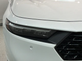 LEDヘッドライトは、点灯の瞬間から最大光量を発揮し、突然暗くなるトンネルなどでの安定感を高めます。