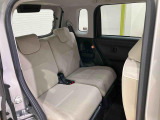 新車・中古車・サービス工場一体型店舗です。中古車はもちろん、ダイハツの新車も販売しておりますので是非一度ご来店下さい!