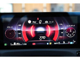 昼夜を問わず計器類はいつでも見やすいので安全に運転できます。また、どのモデルでも基本設計が共通の為乗り換えても違和感がありません。