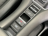パーキングブレーキはスマートな電子制御式と合わせて渋滞時等にブレーキペダルから足を離しても停車状態を保持してくれるオートブレーキホールド機能で運転が楽になります。スタートはアクセルペダルを踏むだけ