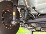 お車を安心してお乗りいただく為には、足回りの定期点検が欠かせません。サービスサポート(有償保証)では無料点検もご提供しており、安心のカーライフをお過ごしいただけるサポート体制が整っています。