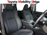 運手席も助手席もリラックスしてゆったりと座っていただけます。