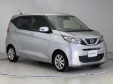 【車両状態証明書】査定協会公認のプロの検査員が公平かつ確かな基準で検査を実施。車両評価をもとに、安心しておクルマをお選びいただけます。