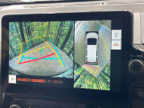 【パノラミックビューモニター】専用のカメラにより、上から見下ろしたような視点で360度クルマの周囲を確認することができます☆死角部分も確認しやすく、狭い場所での切り返しや駐車もスムーズに行えます。