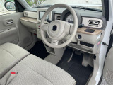 店舗にて現車の確認もいただけますので、お電話で在庫のご確認の上是非ご来店くださいませ。