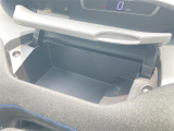 店舗にて現車の確認もいただけますので、お電話で在庫のご確認の上是非ご来店くださいませ!!!//////