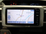 【見やすいナビ】初めて行く場所への案内もスムーズに行えます。道に迷う心配が減り、休日のレジャーや日々のドライブも快適にお楽しみいただけます。