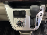 オートエアコンで操作も簡単です♪寒い冬も暑い夏でも車内快適!