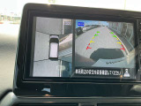 アラウンドビューモニターは車庫入れの強い味方となってくれます。上から車を見下ろすように視ることで、駐車場枠内にビシッと真っ直ぐ停めれます!☆一度使ったらわかって頂けます☆