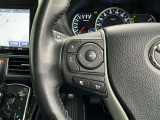 ステアリングスイッチ装備!運転しながら手元でオーディオの操作などができます。