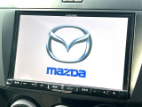 【ナビゲーション】目的地までしっかり案内してくれる使いやすいナビ。Bluetooth接続すればお持ちのスマホやMP3プレイヤーの音楽を再生可能!毎日の運転がさらに楽しくなります!!
