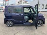 中古車をお選びいただく際に気になる走行距離や修復歴などに加えてキズ・凹みの有無・状態や消耗品の交換、今までの整備状況が &ldquo;ダイハツ認定中古車カルテ&rdquo;でわかります。