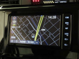 トヨタ純正7インチSDナビNSZT-W68Tを装備しております。