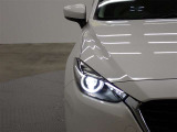 LEDヘッドランプ装備